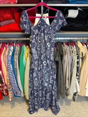 Belle Sky navy/white paisley cold shoulder elastic waistband maxi dress size XS